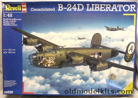 Monogram 1/48 B-24D Liberator , 04529 plastic model kit